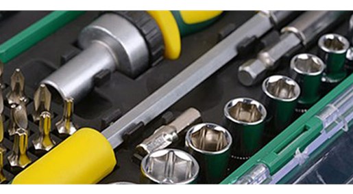 如何為設(shè)備選擇性能最佳的電子連接器？